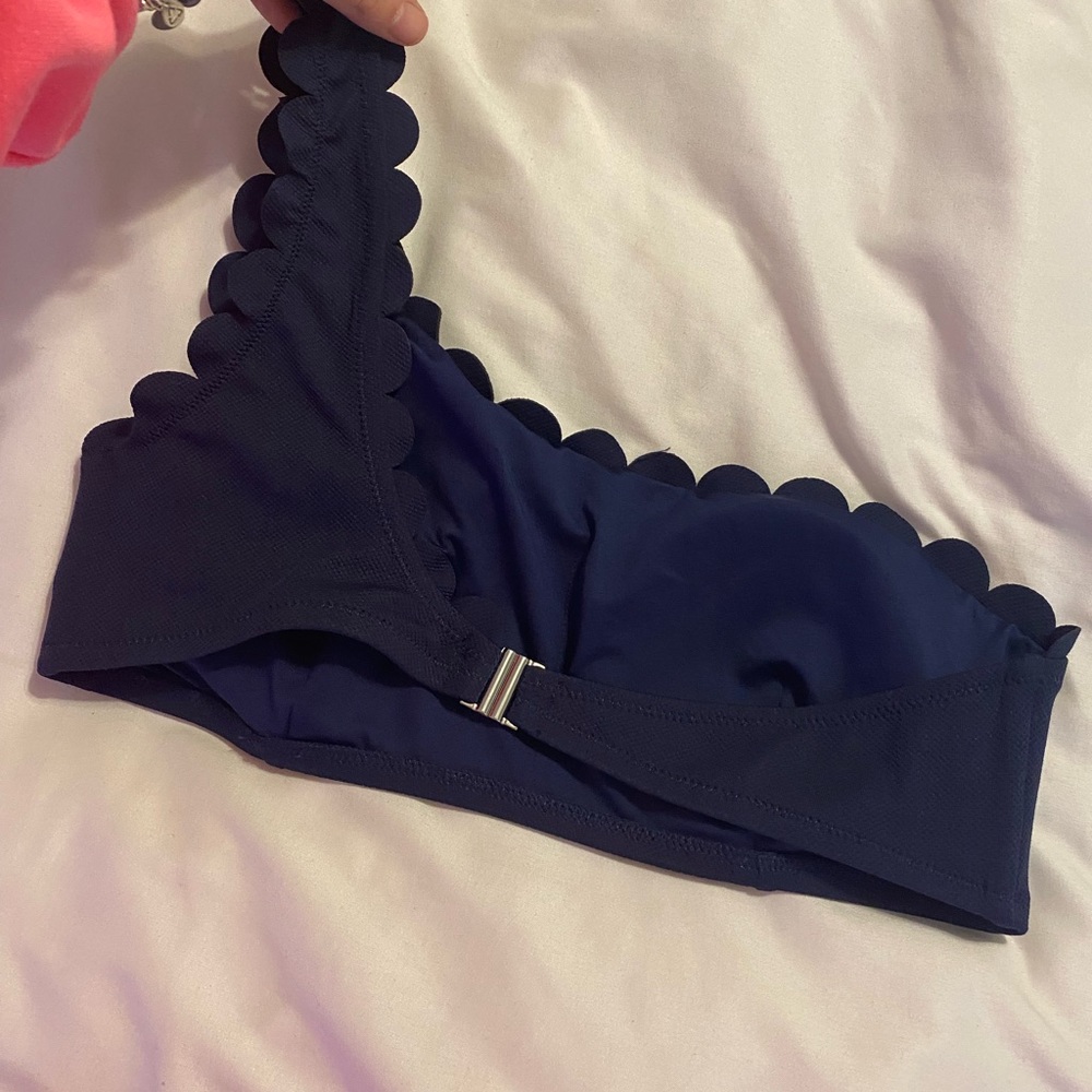 Bathing suit - Picture 2 of 5